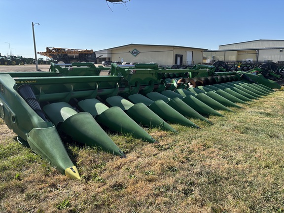 2024 John Deere C16F STALKMASTER Header Corn Head