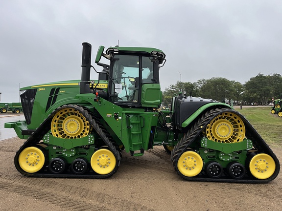 2024 John Deere 9RX 640 Tractor Rubber Track