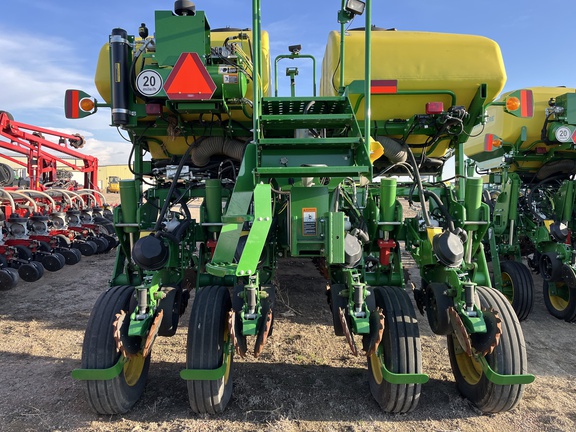 2021 John Deere 1775NT Planter