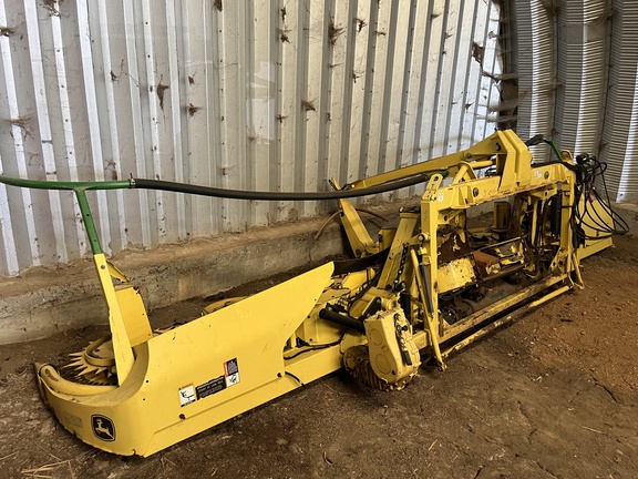 2014 John Deere 698 Header Forage