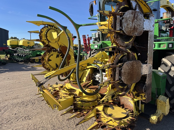 2014 John Deere 698 Header Forage