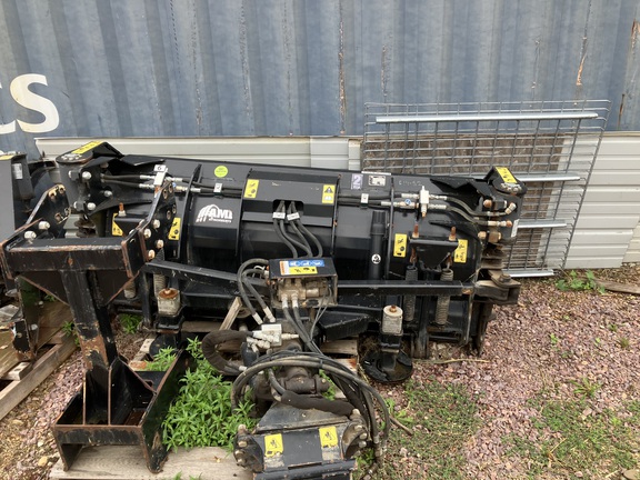 2020 Massey Ferguson 1760M Tractor Compact