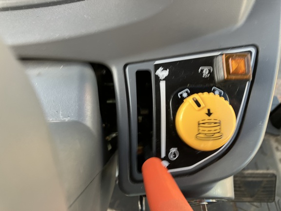 2020 Massey Ferguson 1760M Tractor Compact