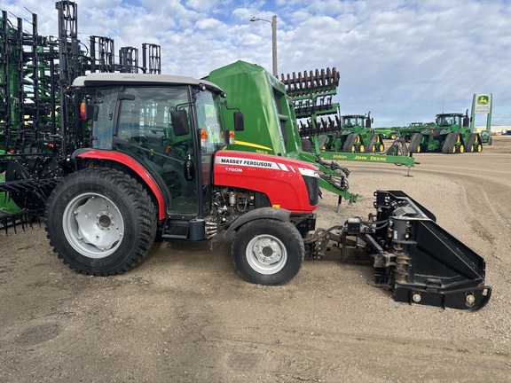 2020 Massey Ferguson 1760M Tractor Compact