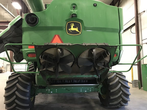 2022 John Deere S780 Combine