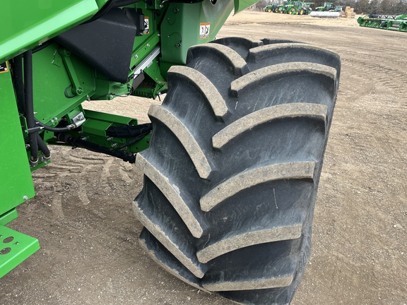 2022 John Deere S780 Combine