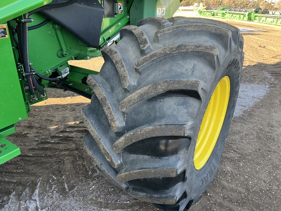 2022 John Deere S780 Combine