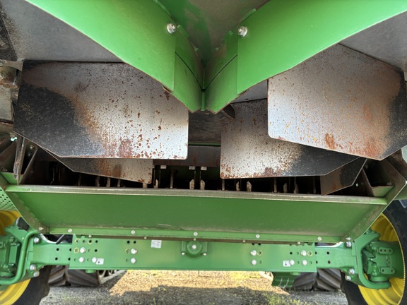 2022 John Deere S780 Combine