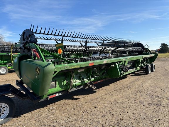 2019 John Deere 735FD Header Combine