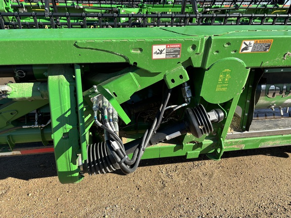 2019 John Deere 735FD Header Combine