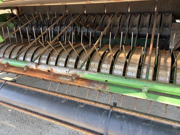 2020 John Deere 560M Baler/Round