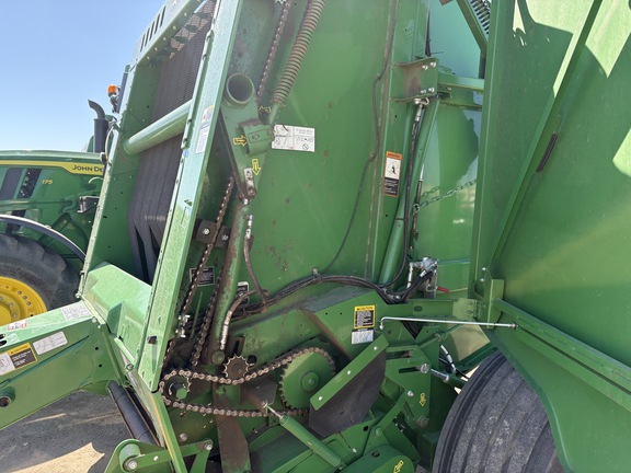 2020 John Deere 560M Baler/Round