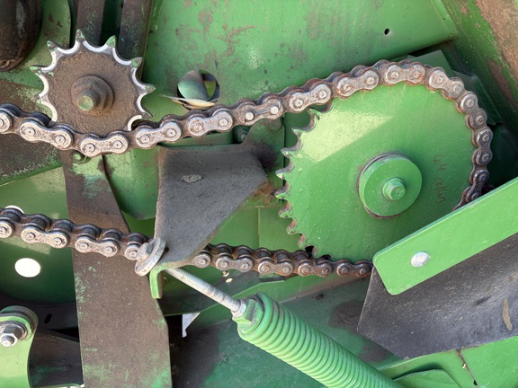 2020 John Deere 560M Baler/Round