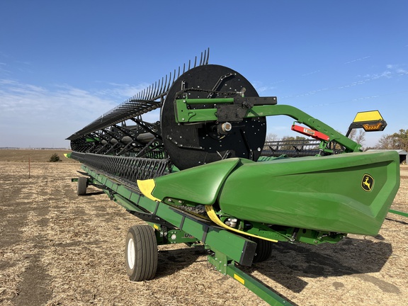 2023 John Deere HD45F Header Combine