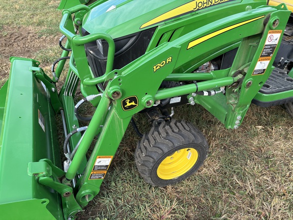 2024 John Deere 1025R Tractor Compact