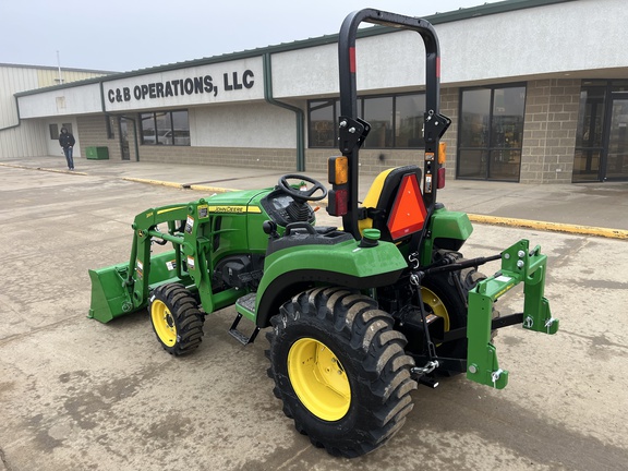 2024 John Deere 2032R Tractor Compact