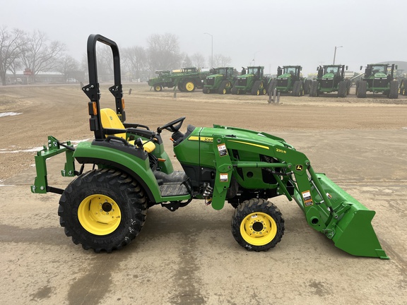 2024 John Deere 2032R Tractor Compact