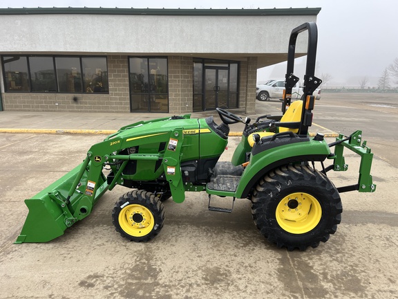 2024 John Deere 2032R Tractor Compact