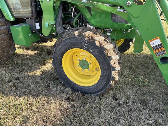 2024 John Deere 4066R Tractor Compact