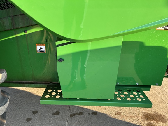 2021 John Deere S780 Combine