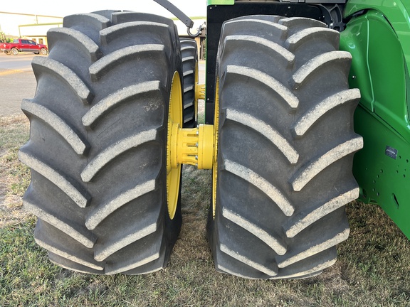 2019 John Deere 9520R Tractor 4WD