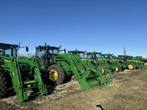 2024 John Deere 680R Loader