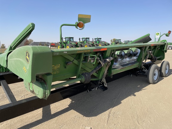 2002 John Deere 893 Header Corn Head