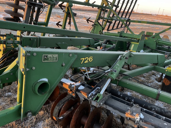 2004 John Deere 726 Mulch Finisher