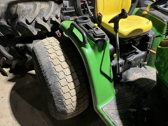 2017 John Deere 3033R Tractor Compact