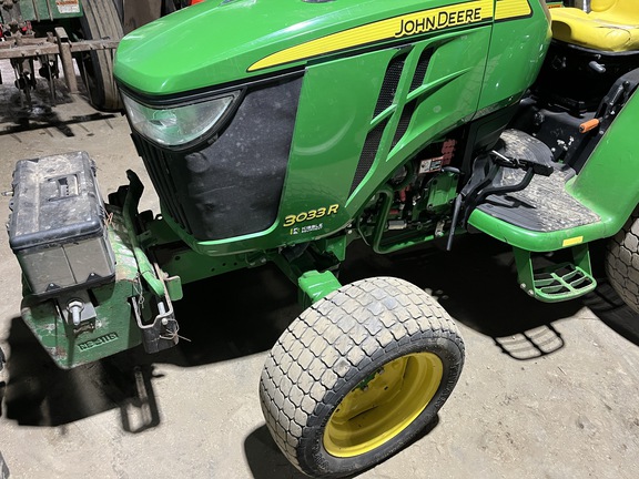 2017 John Deere 3033R Tractor Compact