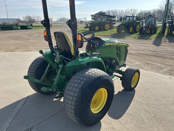 2017 John Deere 3033R Tractor Compact