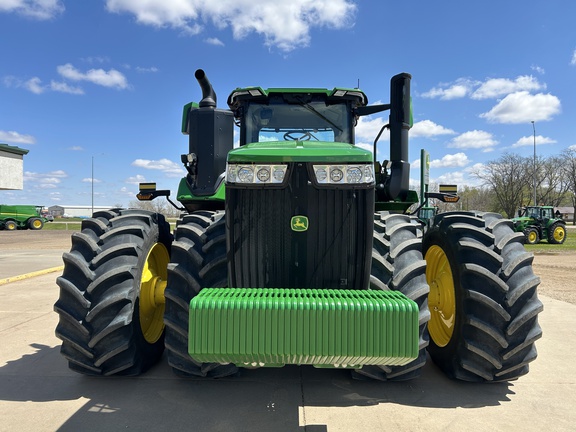 2024 John Deere 9R 590 Tractor 4WD