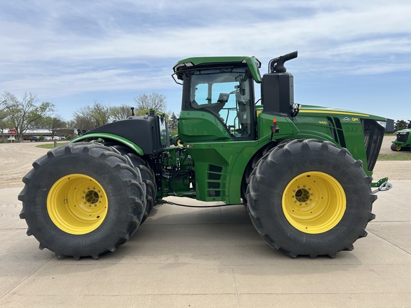 2024 John Deere 9R 540 Tractor 4WD