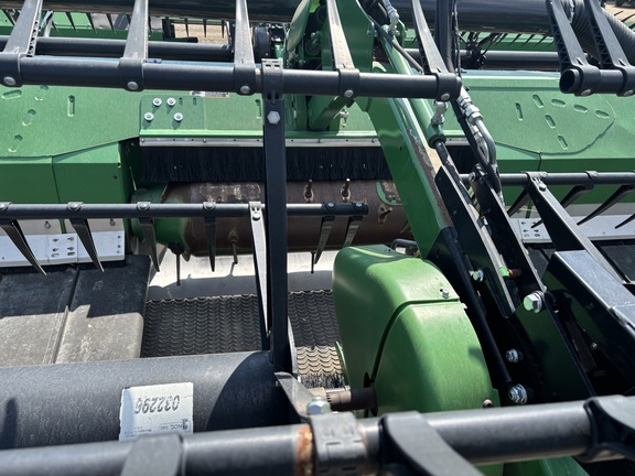 2018 John Deere 645FD Header Combine