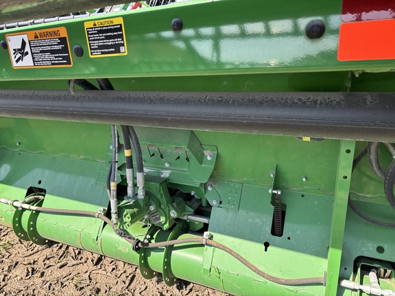2018 John Deere 645FD Header Combine