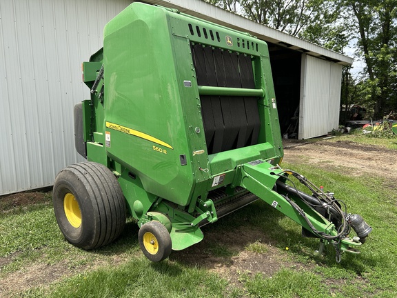 2023 John Deere 560R Baler/Round