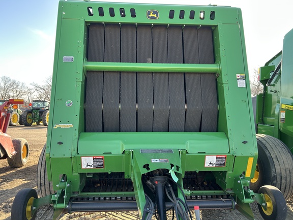 2023 John Deere 560R Baler/Round