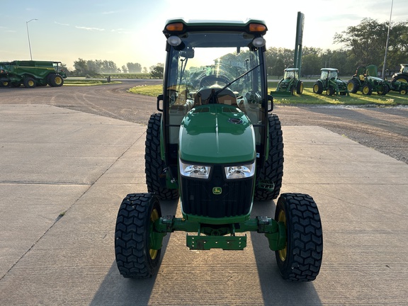 2015 John Deere 4066R Tractor Compact