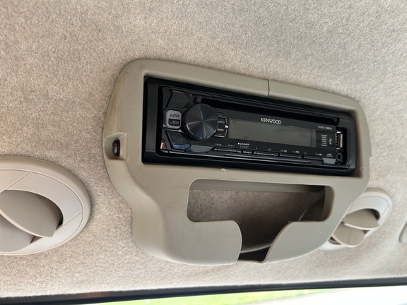 2015 John Deere 4066R Tractor Compact