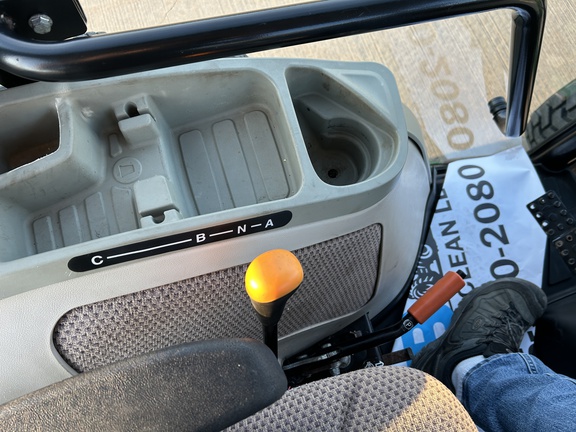 2015 John Deere 4066R Tractor Compact