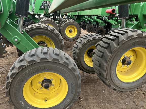 2025 John Deere DB80 Planter
