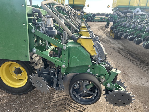2025 John Deere DB80 Planter