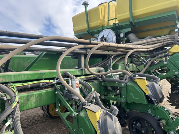 2025 John Deere DB80 Planter