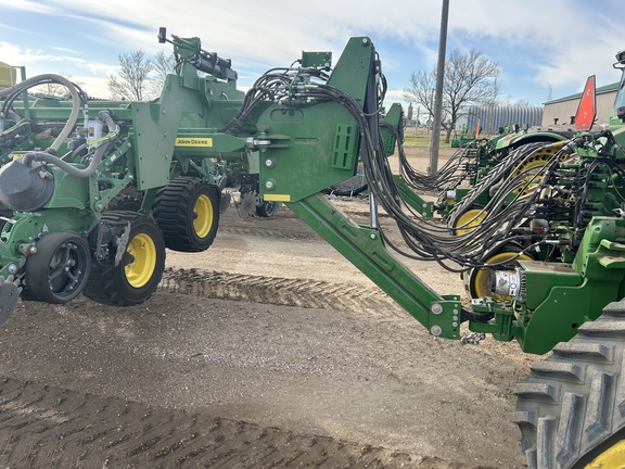 2025 John Deere DB80 Planter