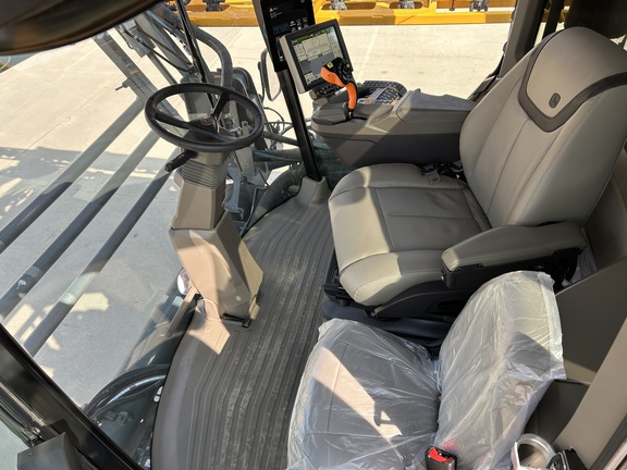 2024 Hagie STS20 Sprayer/High Clearance