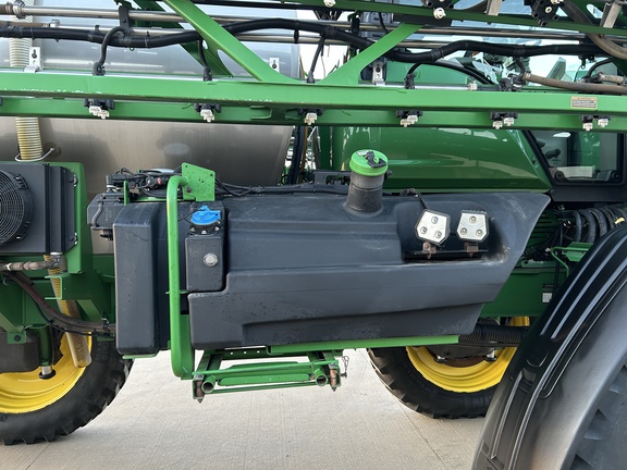 2024 John Deere 616R Sprayer/High Clearance