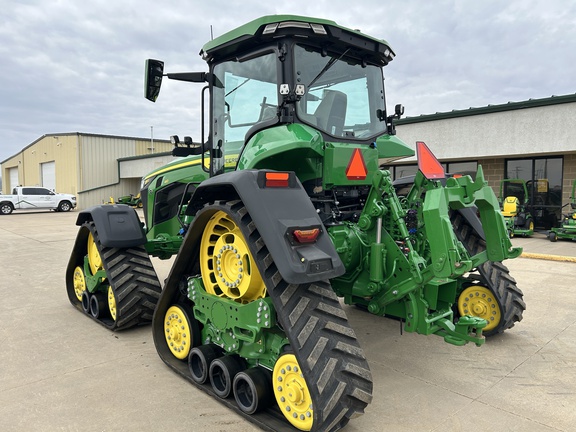 2024 John Deere 8RX 410 Tractor Rubber Track