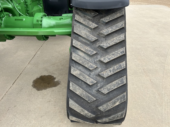 2024 John Deere 8RX 410 Tractor Rubber Track