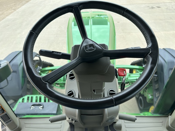 2024 John Deere 8RX 410 Tractor Rubber Track