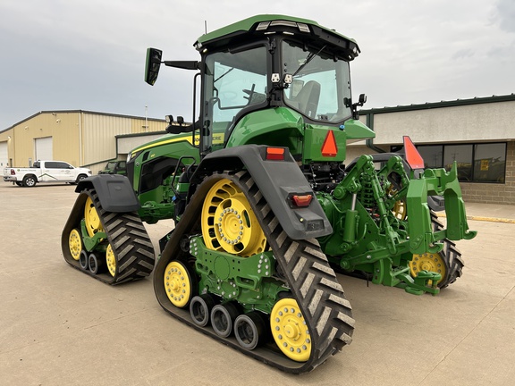 2024 John Deere 8RX 410 Tractor Rubber Track